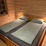בית נופש Traditional Norwegian Log Cabin With Sauna By The Sea *
