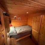 בית נופש Traditional Norwegian Log Cabin With Sauna By The Sea