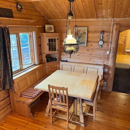 בית נופש Traditional Norwegian Log Cabin With Sauna By The Sea *