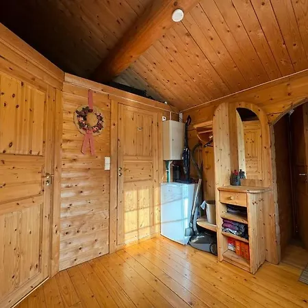 Holiday home Traditional Norwegian Log Cabin With Sauna By The Sea Tornes