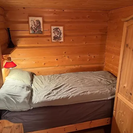 Traditional Norwegian Log Cabin With Sauna By The Sea Tornes