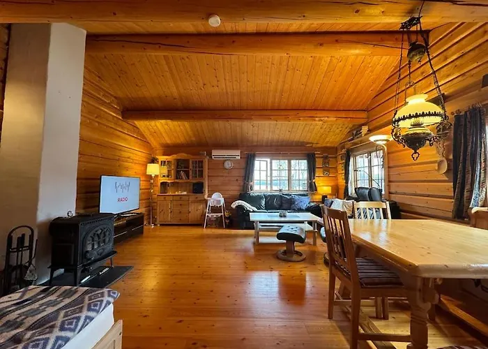 Traditional Norwegian Log Cabin With Sauna By The Sea Tornes